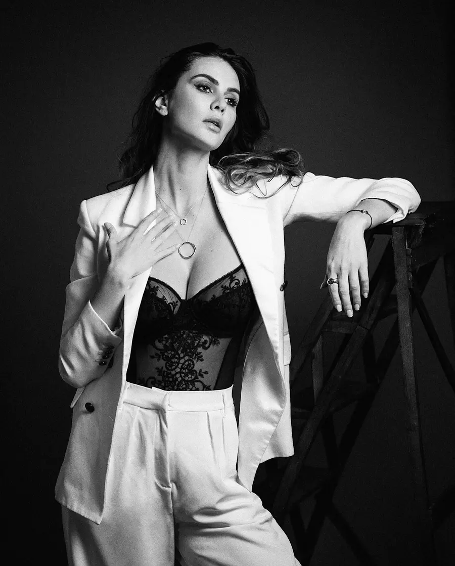 Shooting studio